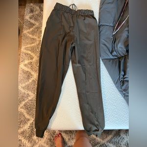 Lululemon joggers